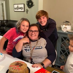 Meet your Posher, Lindsay